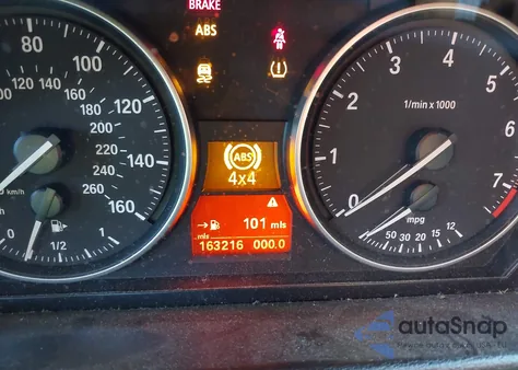 2013 BMW X1 xDrive28I из США, поврежденный, VIN WBAVL1C55DVR84276